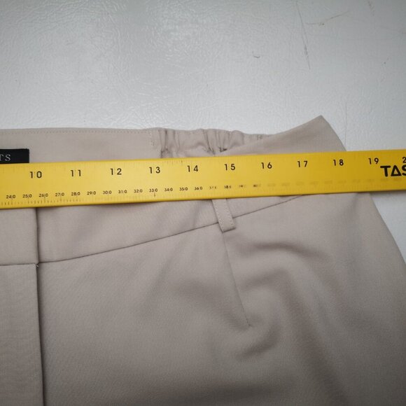 Talbots Heritage Ladies Cream Lightweight Zipper & 2 Clasp Closure Pants - Picture 9 of 11